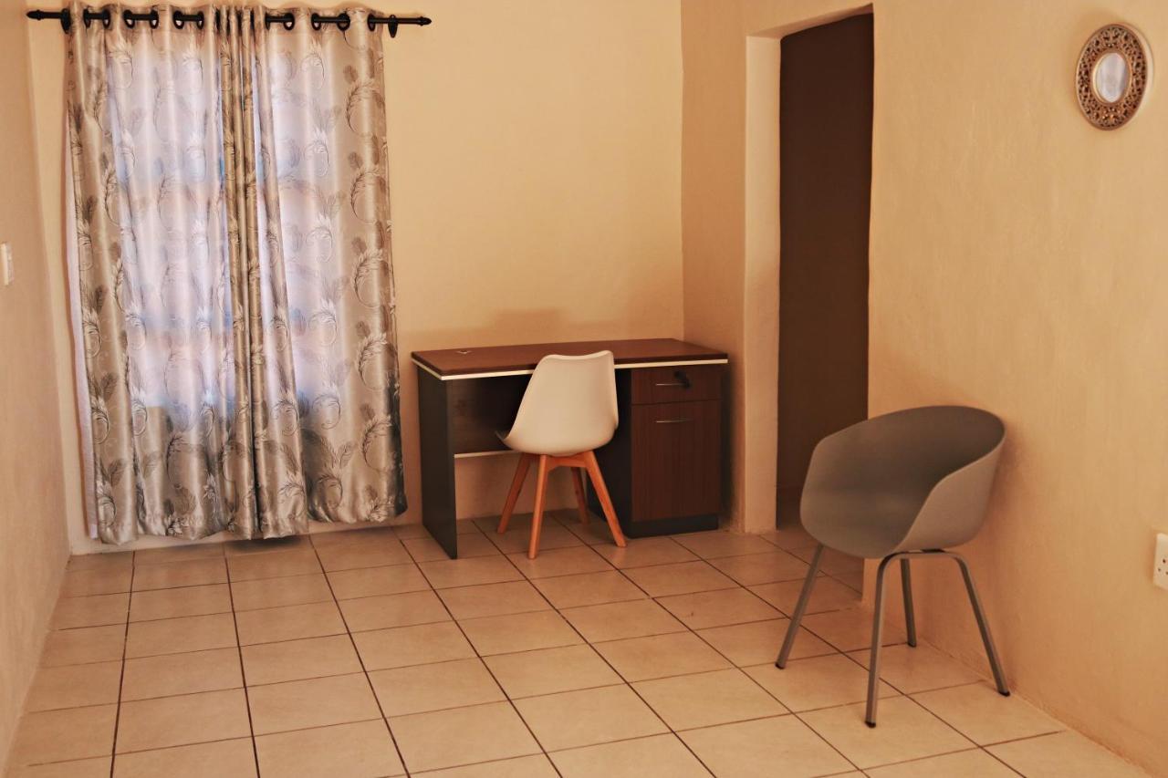My Guesthouse Kimberley Kültér fotó